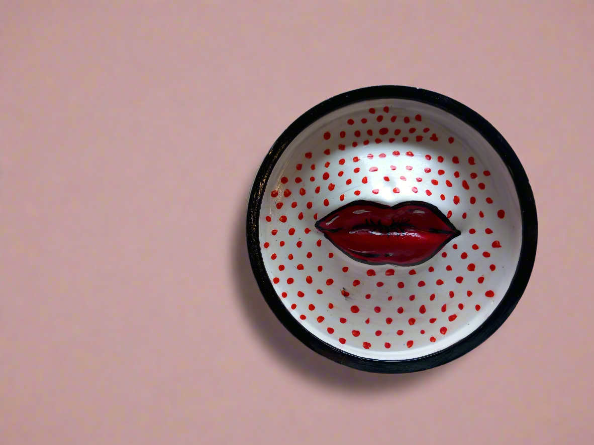 Lip Incense Holder